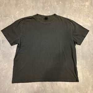 OVO October’s Very Own Embroidered Praying Hands Short Sleeve Tshirt Size XL